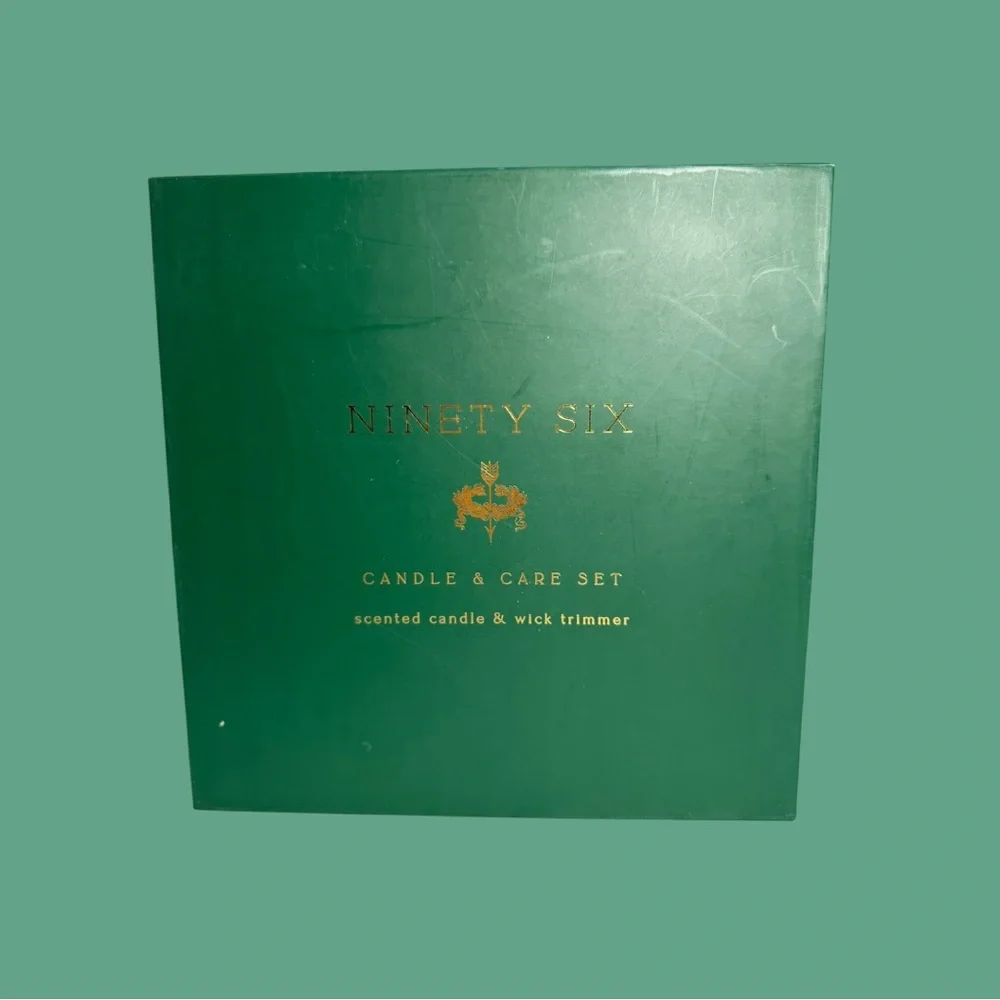 NINETY SIX No. 29 Candle Set with Gold Wick Trimmer